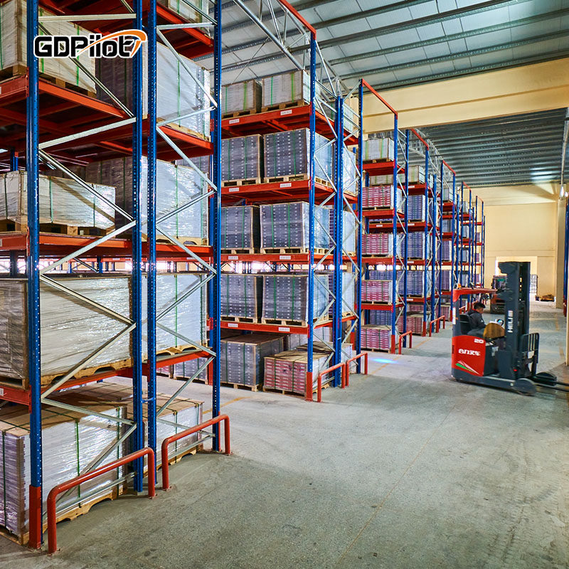 The Benefits of Racks for Warehouses